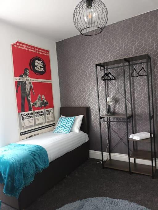 Antonio Str Liverpool 6 Beds Экстерьер фото